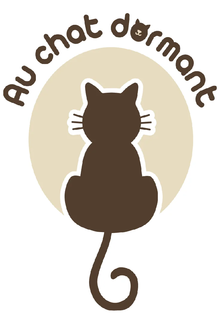 au chat dormant